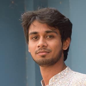 girlAuthor